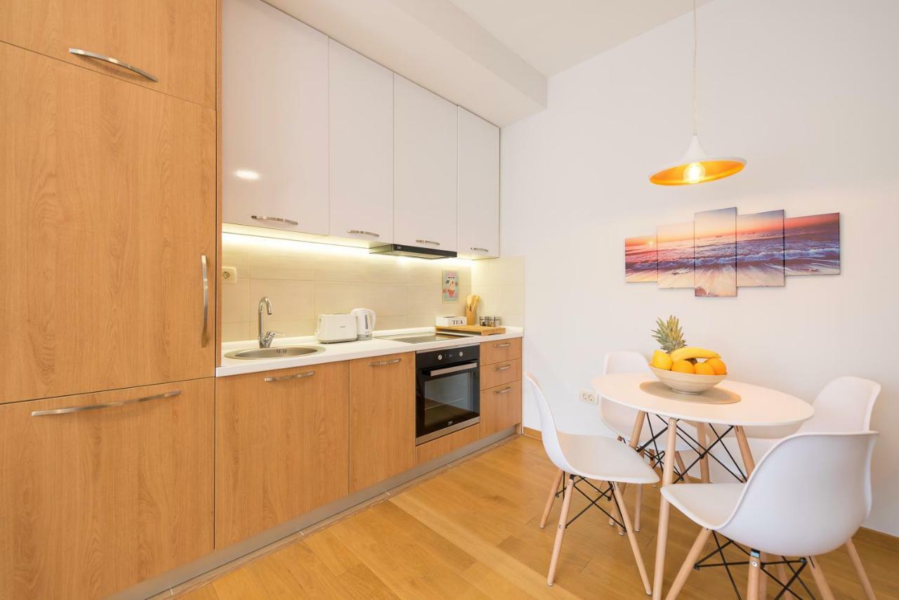 Sunray Apartment Tivat Exterior foto