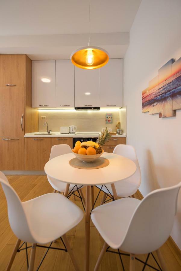 Sunray Apartment Tivat Exterior foto